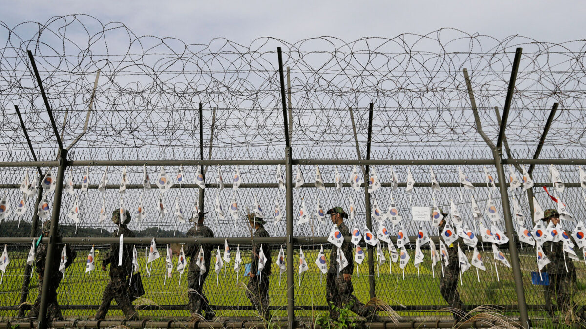 Corea del Sur arresta a un ciudadano estadounidense que intentaba llegar nadando a Corea del Norte