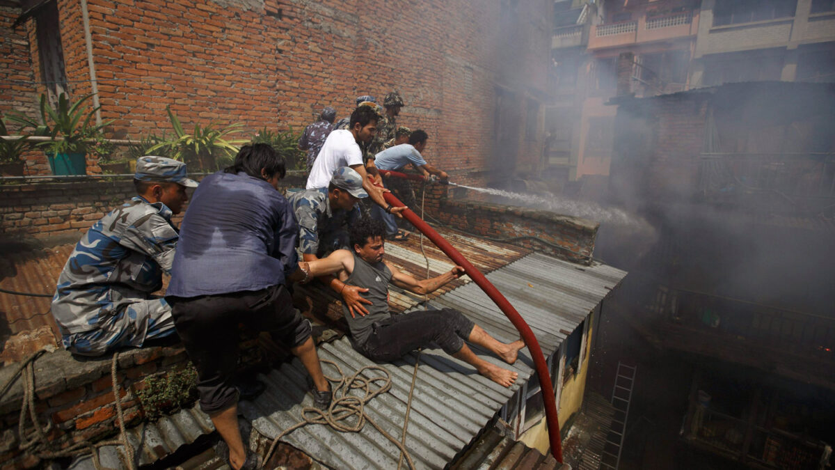 Un incendio en Nepal destruye varias casas y deja seis personas heridas