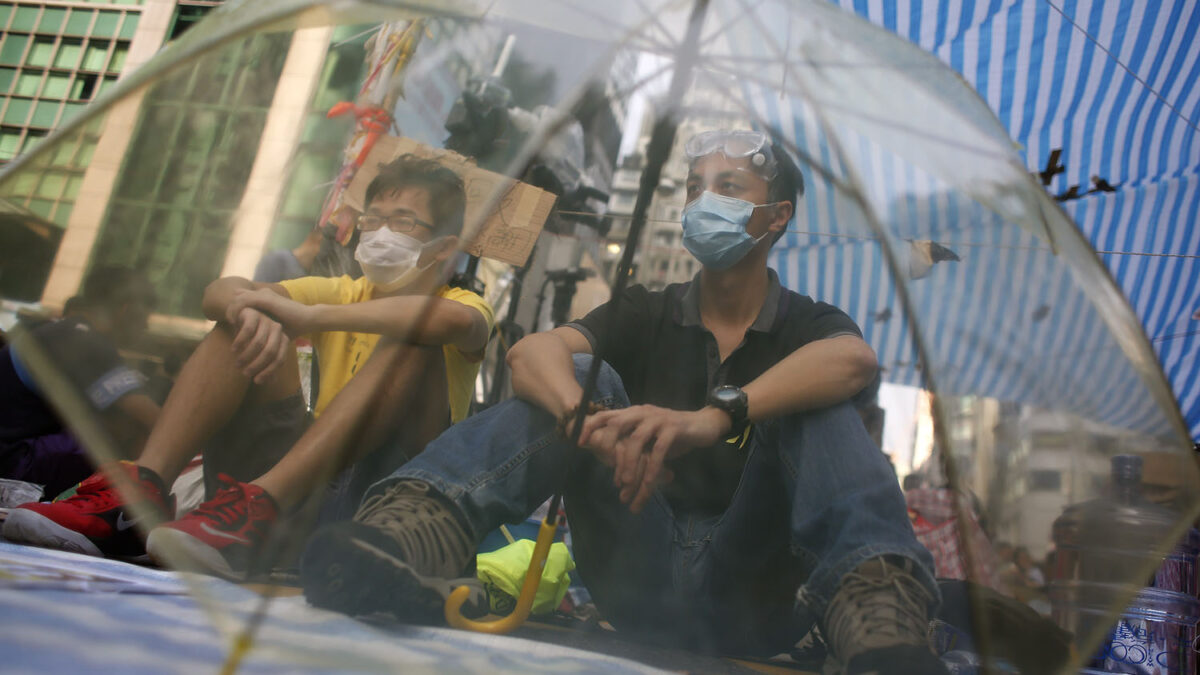 Las amenazas del Gobierno calan en algunos manifestantes en Hong Kong