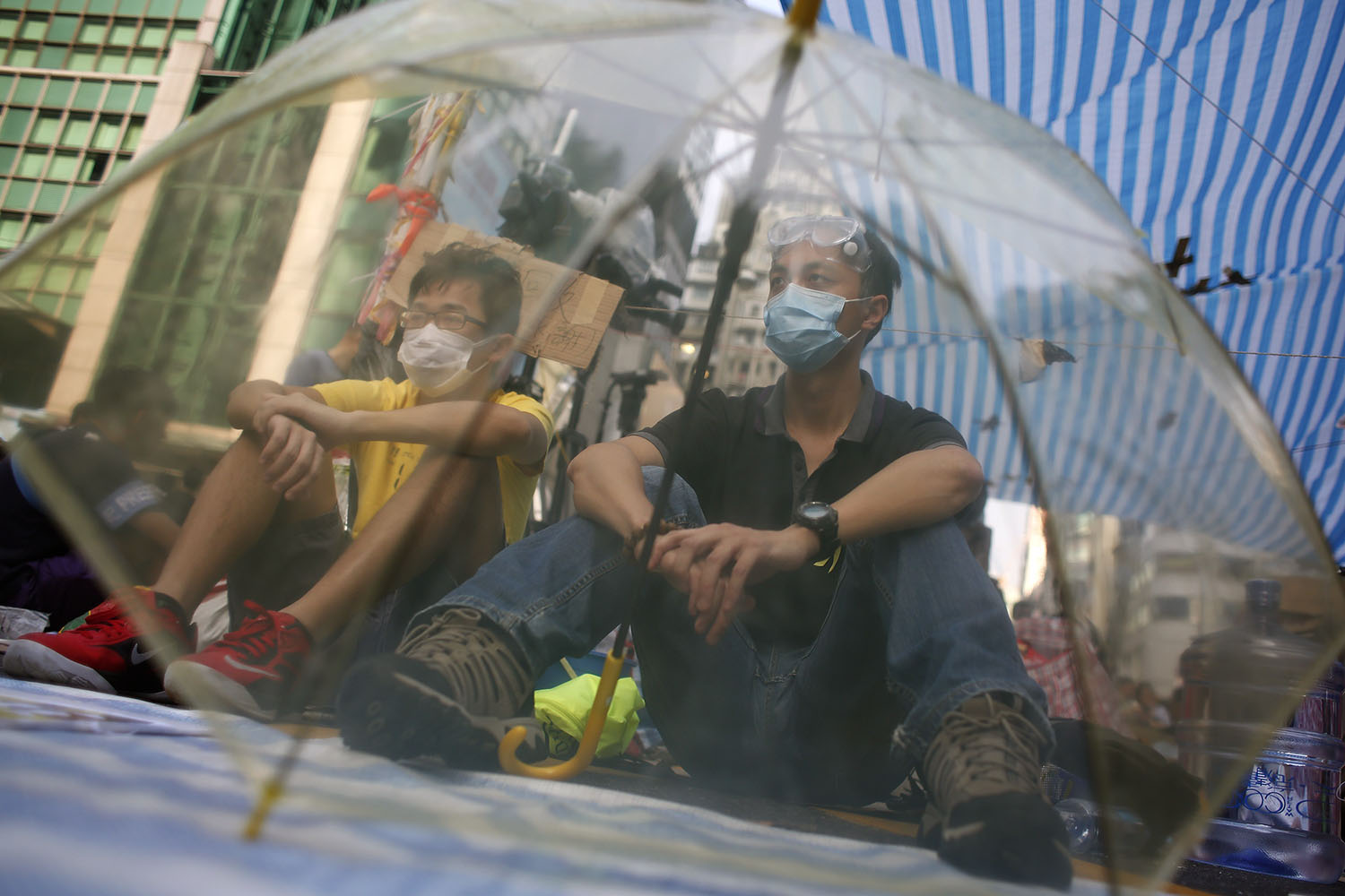 Las amenazas del Gobierno calan en algunos manifestantes en Hong Kong