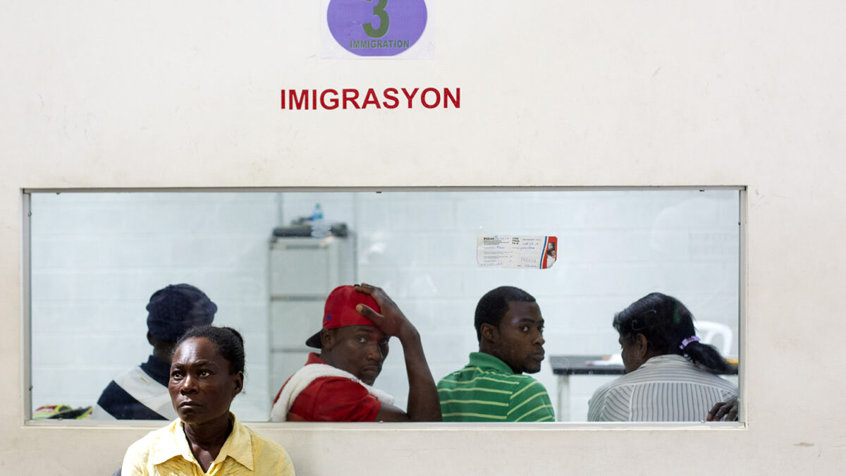 Descendientes de haitianos se registran en República Dominicana para recuperar sus derechos