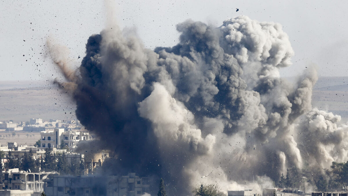 Continúan los combates en Kobani. 40 muertos en las últimas horas