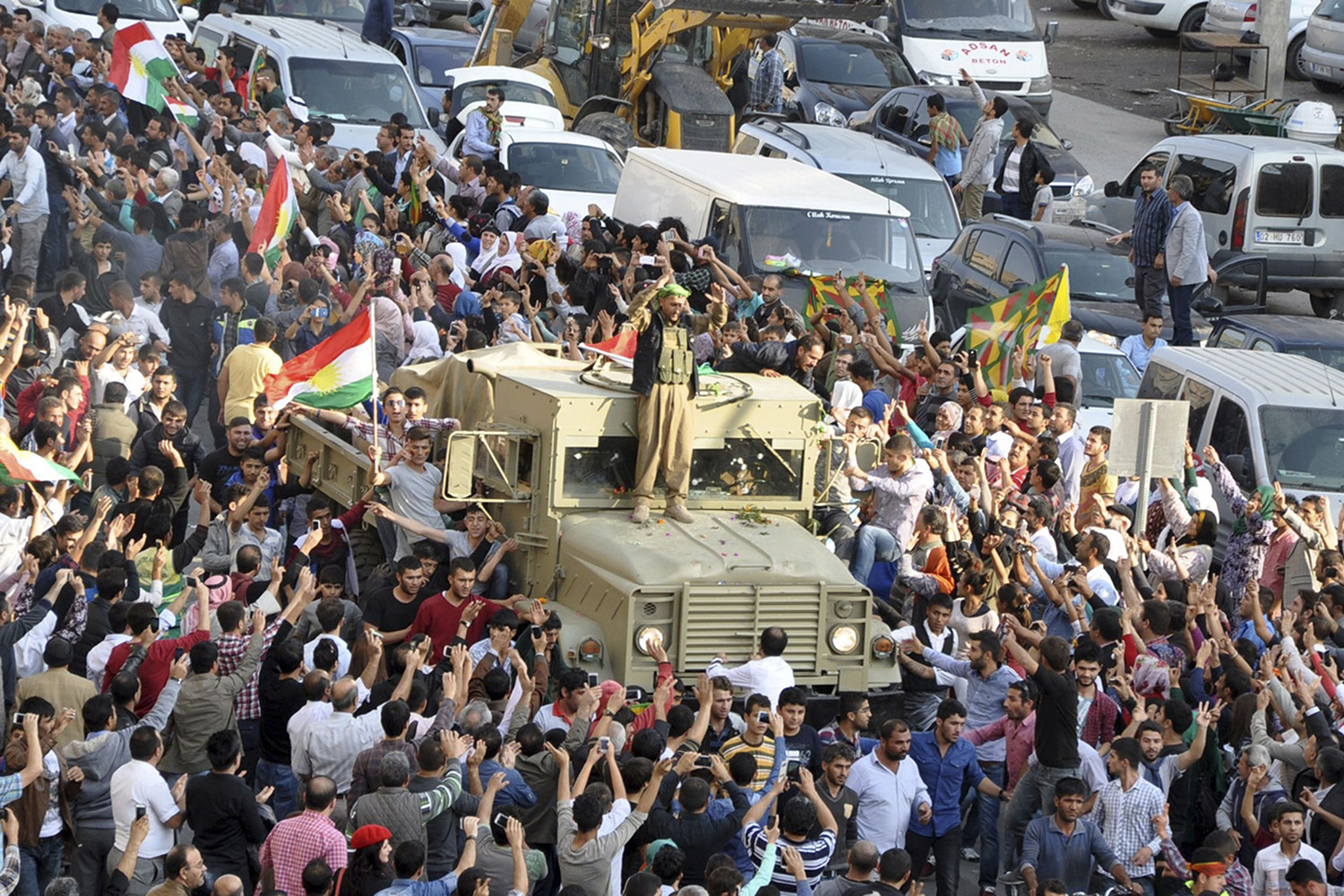 Más refuerzos para Kobani