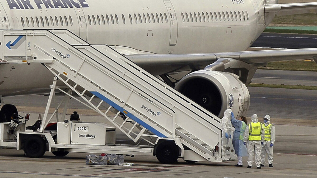 Barajas activa el protocolo de emergencia por un pasajero con temblores en un vuelo de Air France