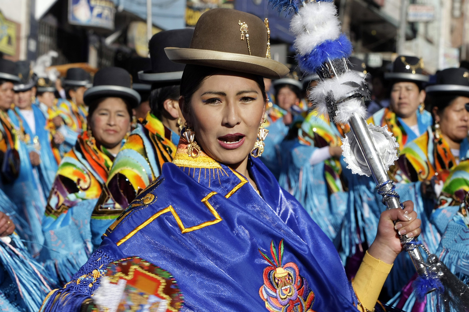 Nace en Bolivia la «Vogue andina» con propuestas de moda para las «cholitas»