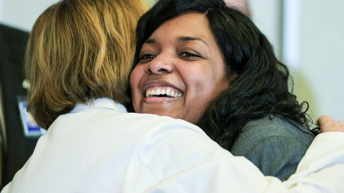 Amber Vinson ¡sin ébola!