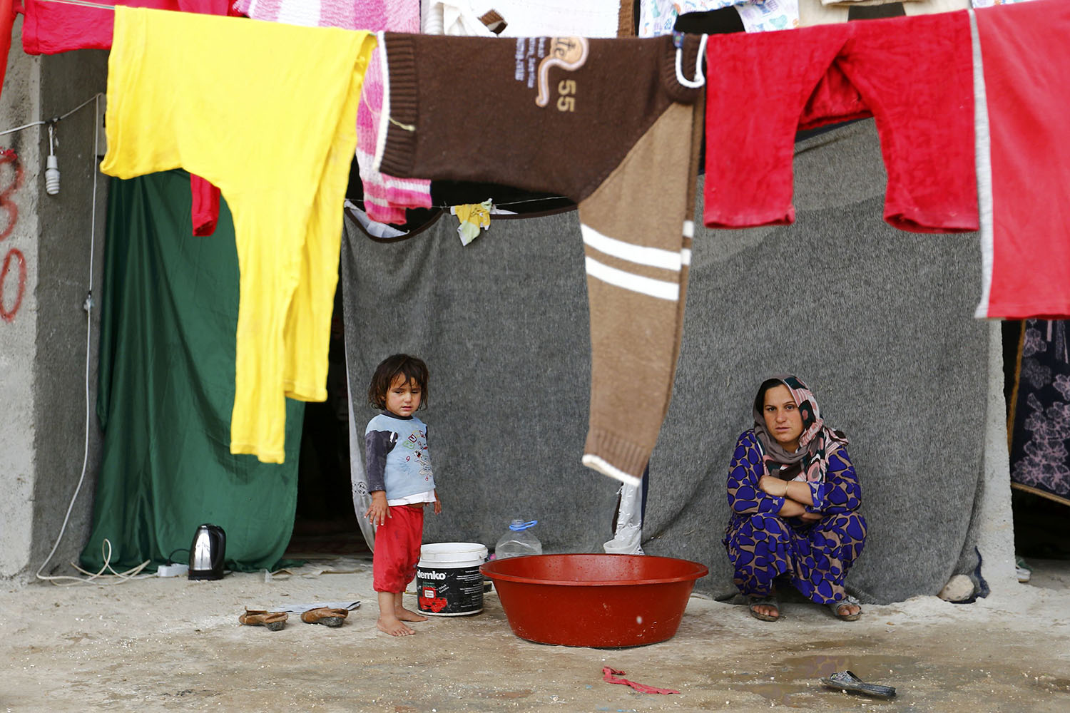 Huyen de Siria a Irak. Los campos de refugiados saturados