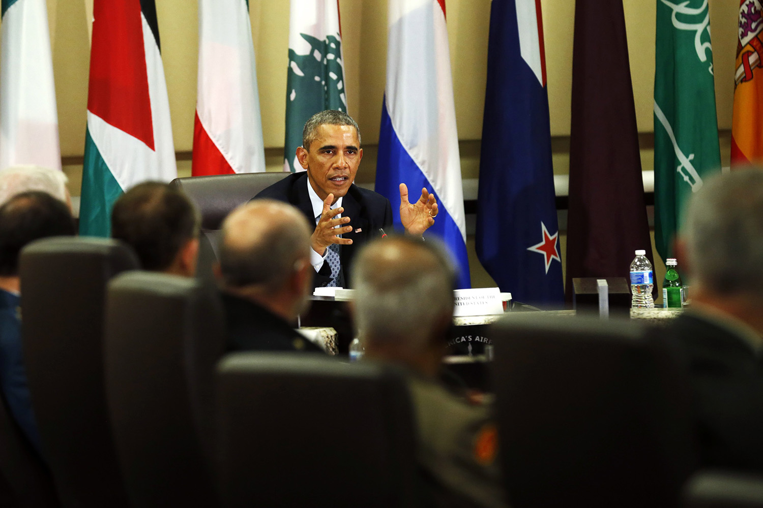Obama dice sentirse preocupado por la amenaza del Estado Islámico en Kobani