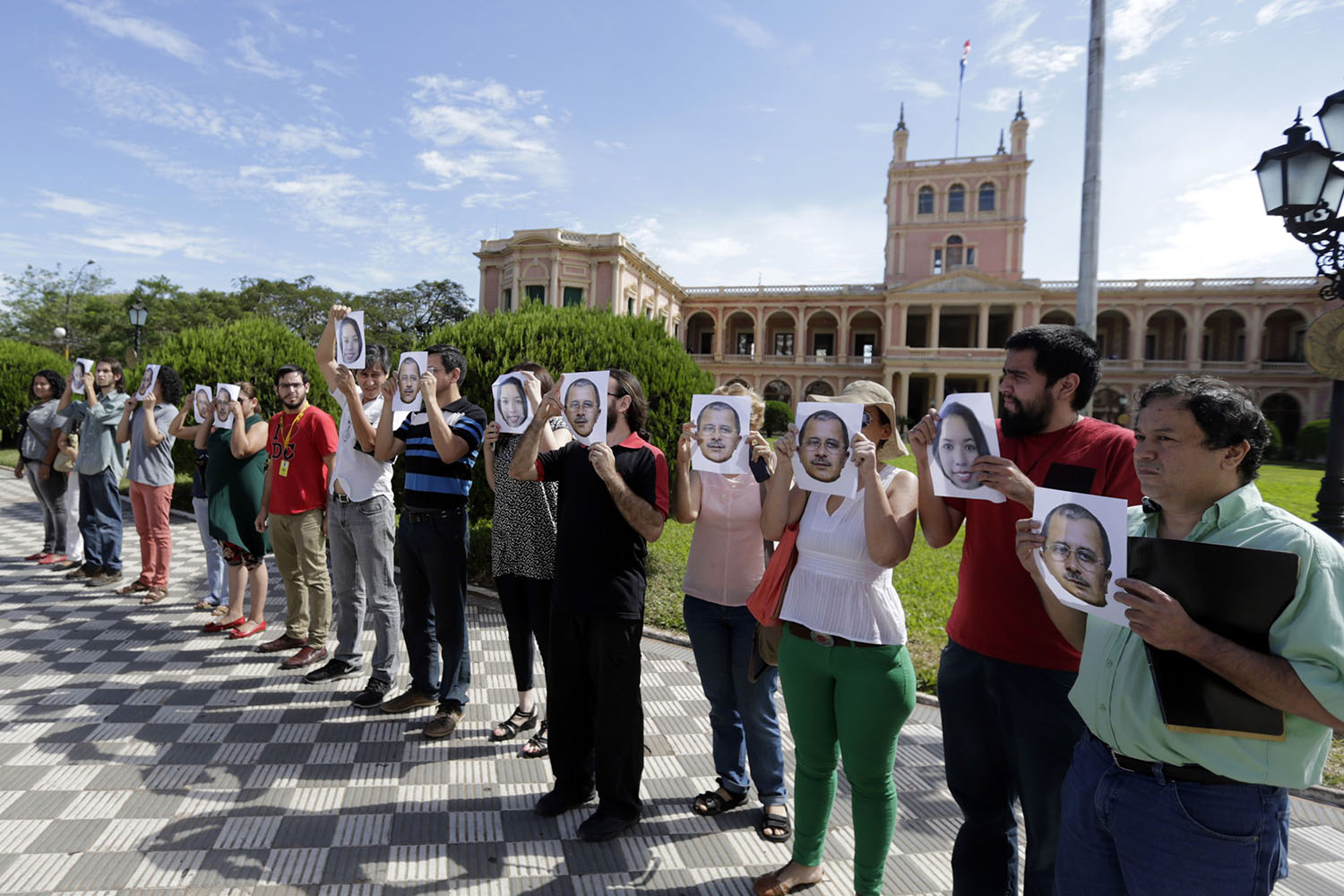 Los periodistas alzan la voz en Paraguay