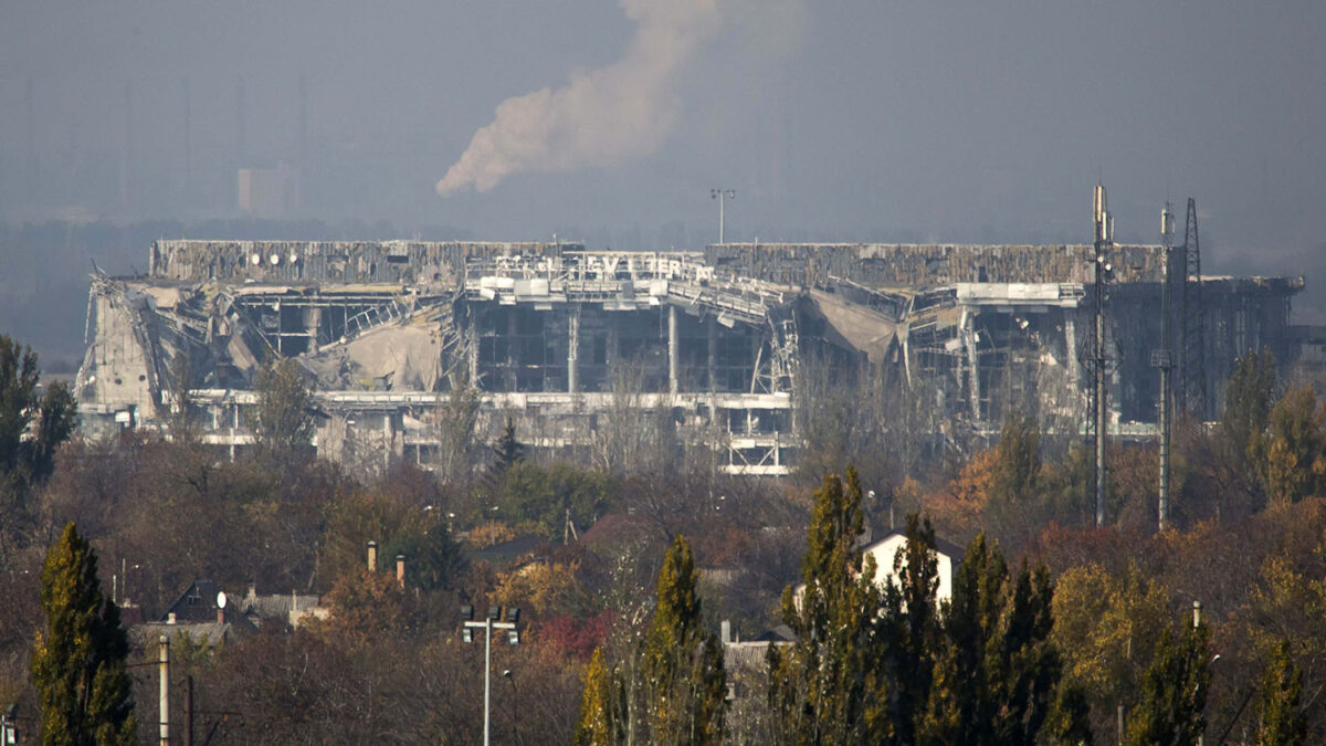 Continúan los combates en Donetsk donde once soldados cayeron en una emboscada