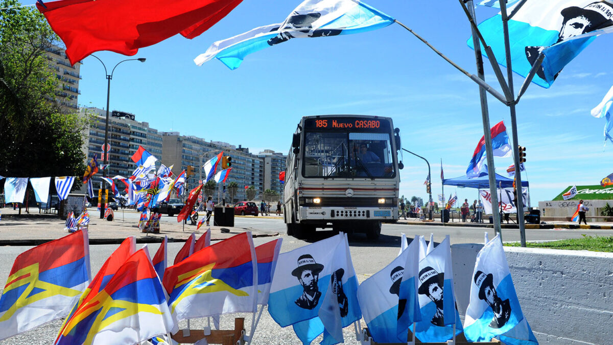 Uruguay enfrenta sus elecciones más reñidas en más de una década