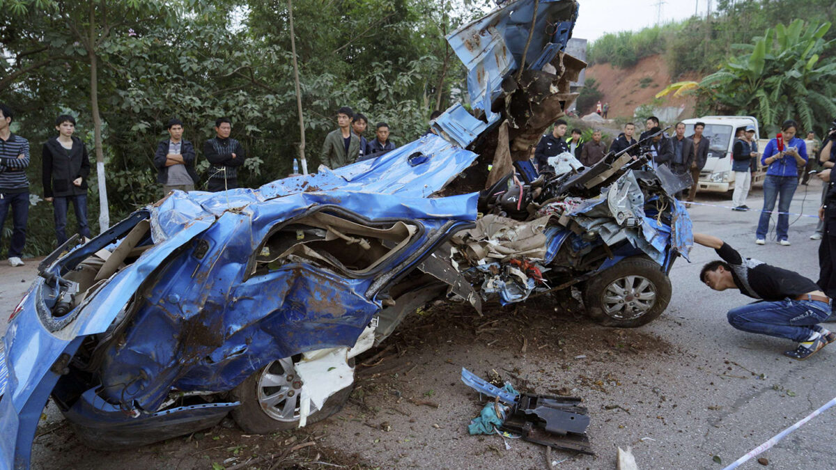 Ocho personas fallecen en un accidente de tráfico en China