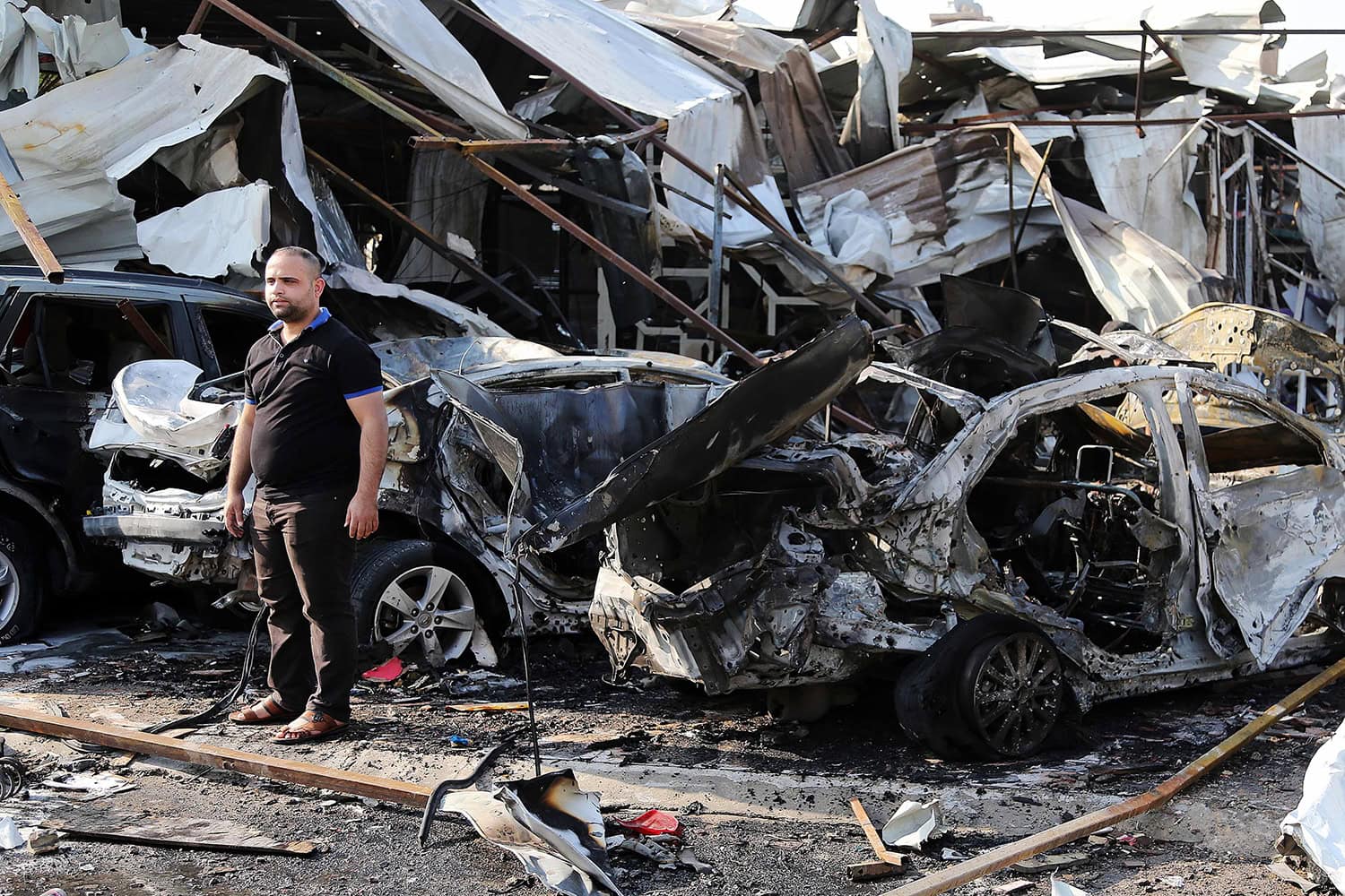 Unas 12 personas han muerto y otras 29 han resultado heridas en Irak