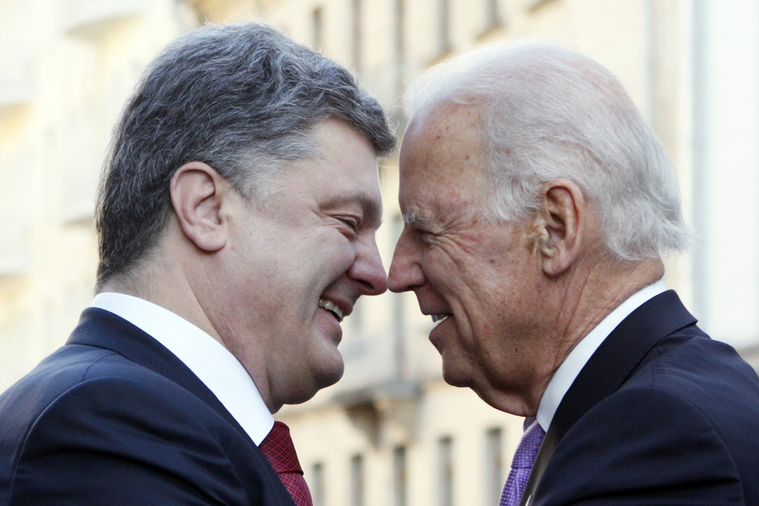 El vicepresidente de EE UU, Joe Biden, se reune con el presidente de Ucrania Petro Poroshenko