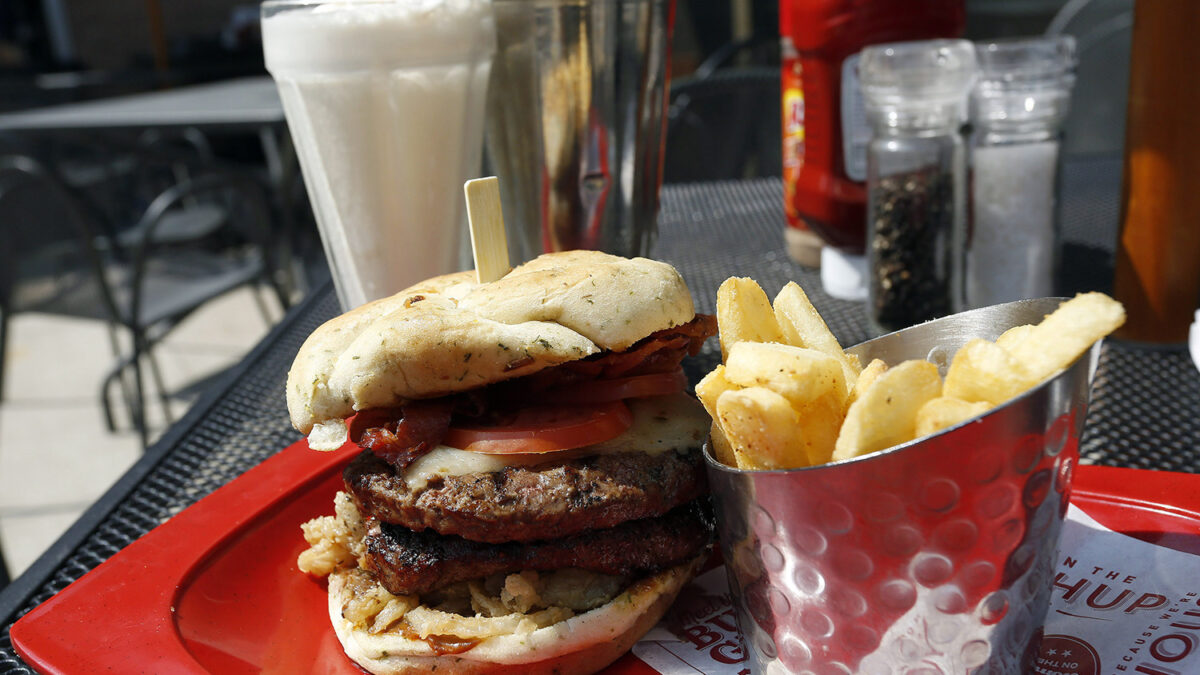 Restaurantes alertarán a los consumidores sobre las calorías