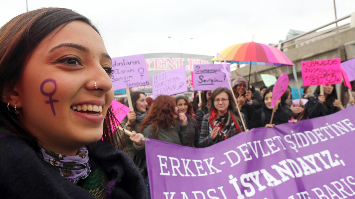 Mujeres contra el Estado Islámico