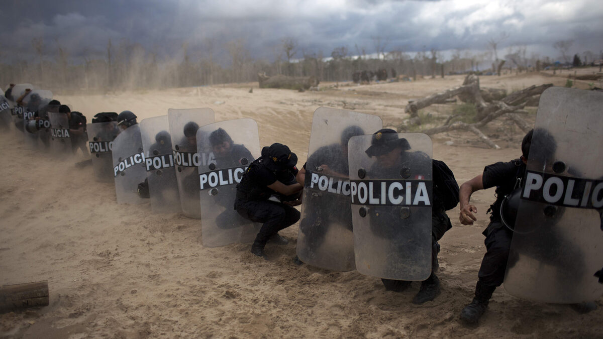 Contra la minería ilegal.