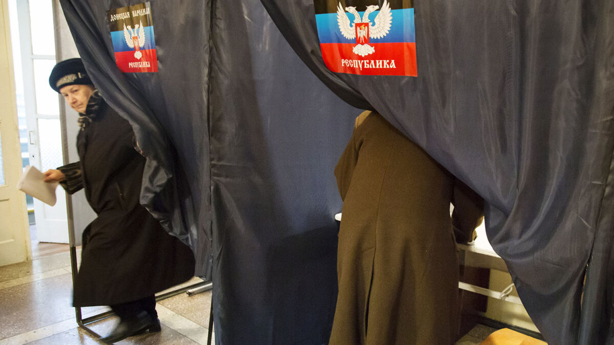 El primer ministro de Donetsk gana las elecciones en el este de Ucrania