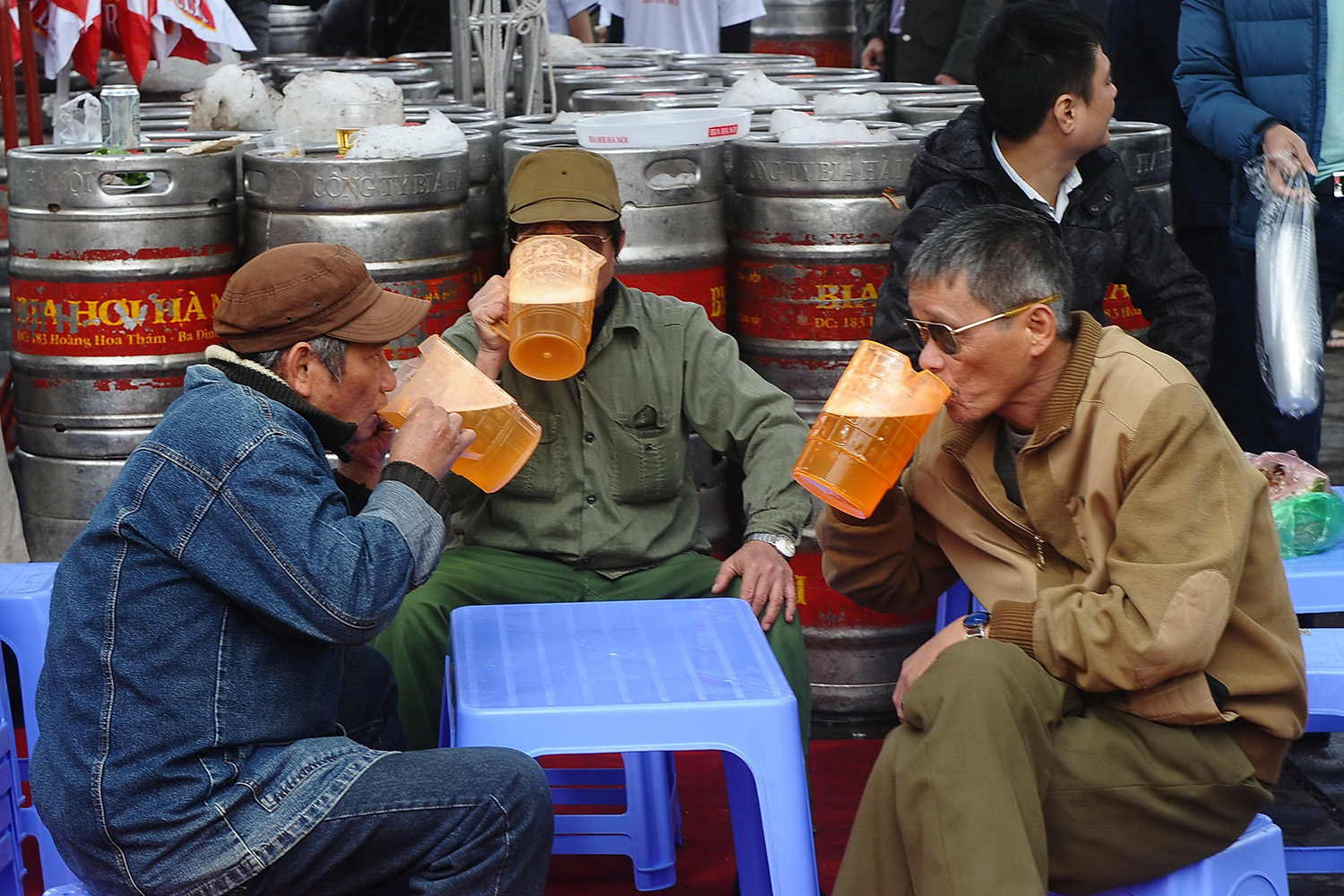 En Hanoi se celebra la fiesta de la cerveza