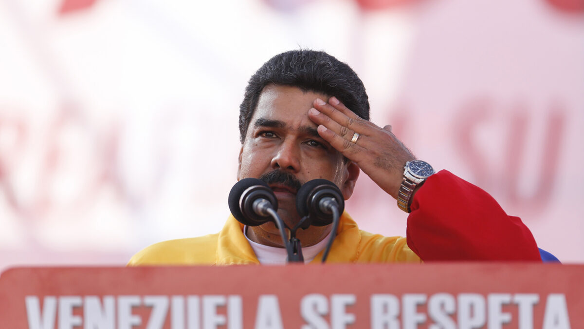 Maduro vuelve a cargar contra Aznar