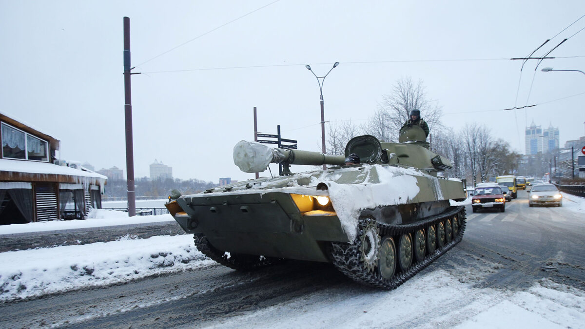 Kiev acusa a las fuerzas especiales de Rusia de participar en ataques contra el aeropuerto de Donets