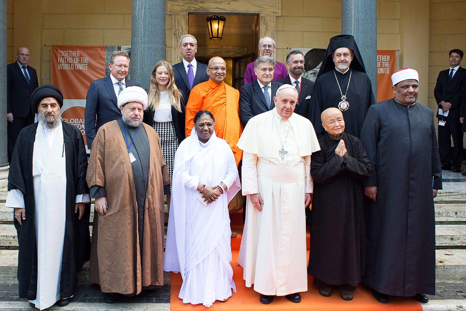 Líderes religiosos firman un acuerdo contra la esclavitud moderna