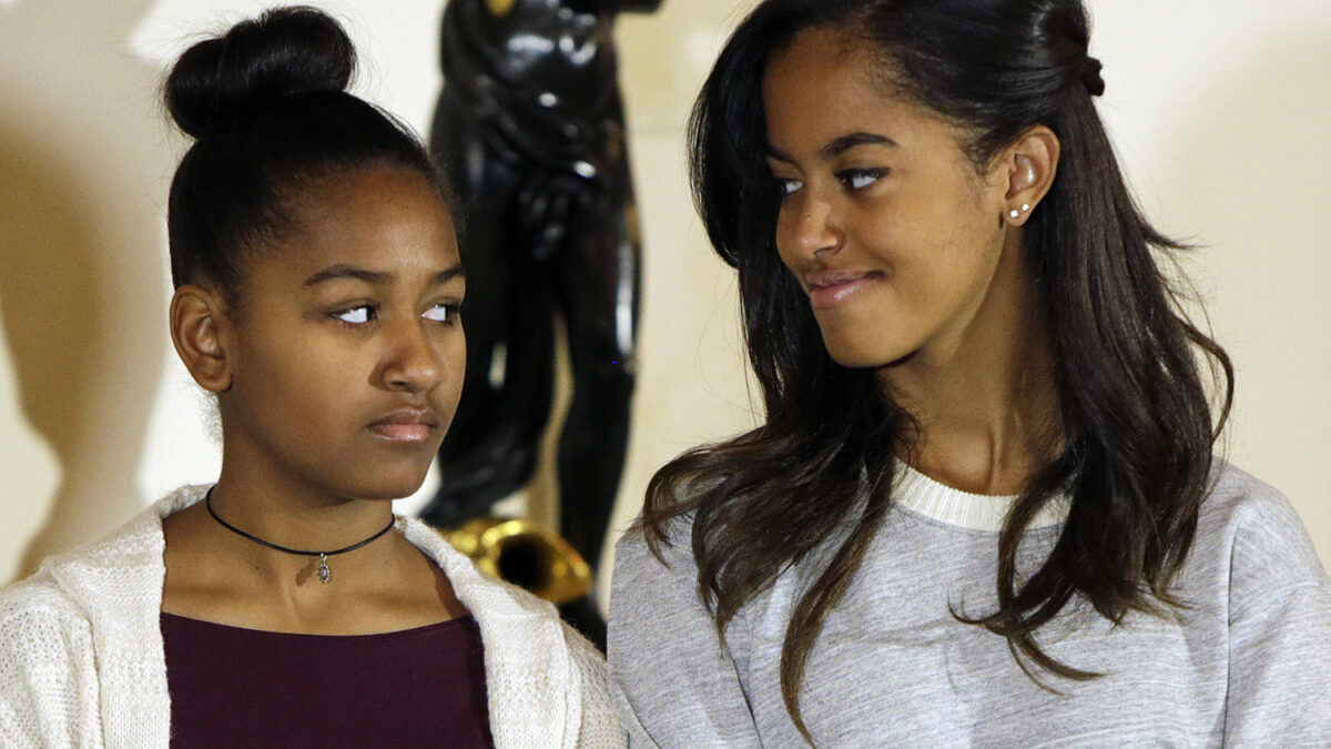 Elizabeth Lauten renuncia