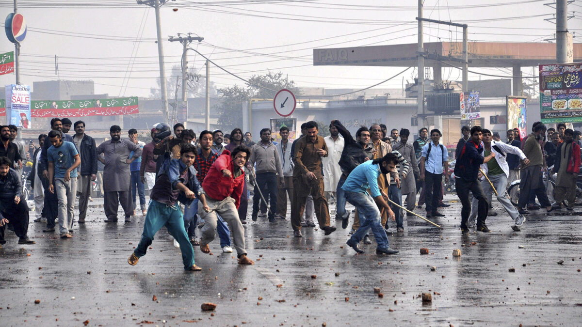 Un muerto en protesta en Pakistan