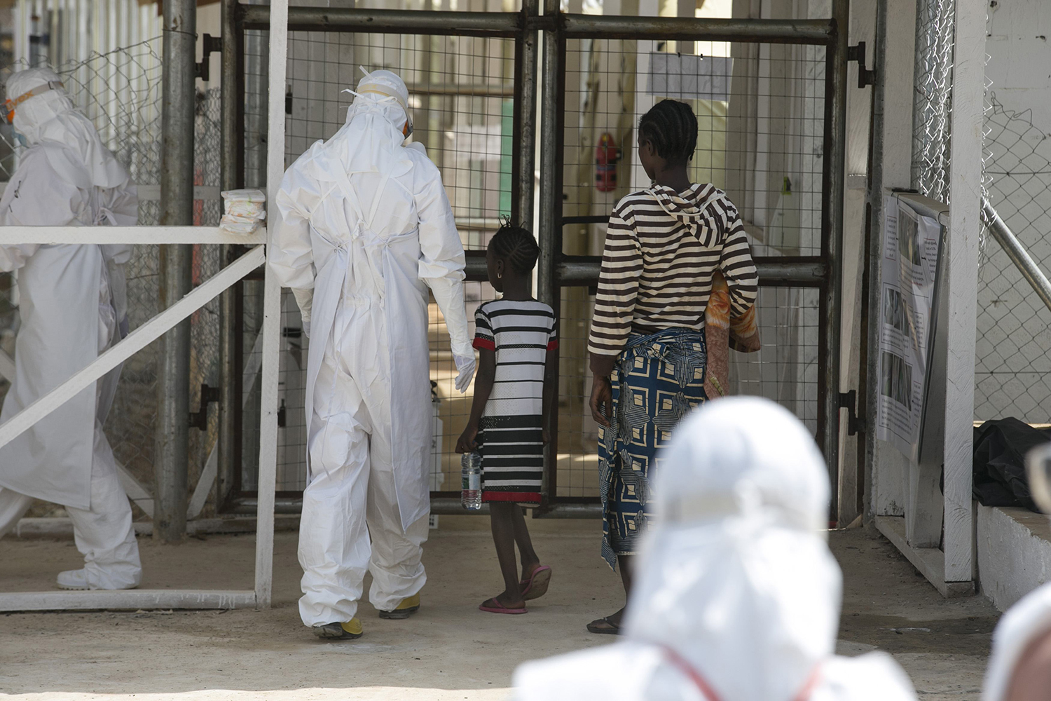 El ébola llega a 20.000 contagiados