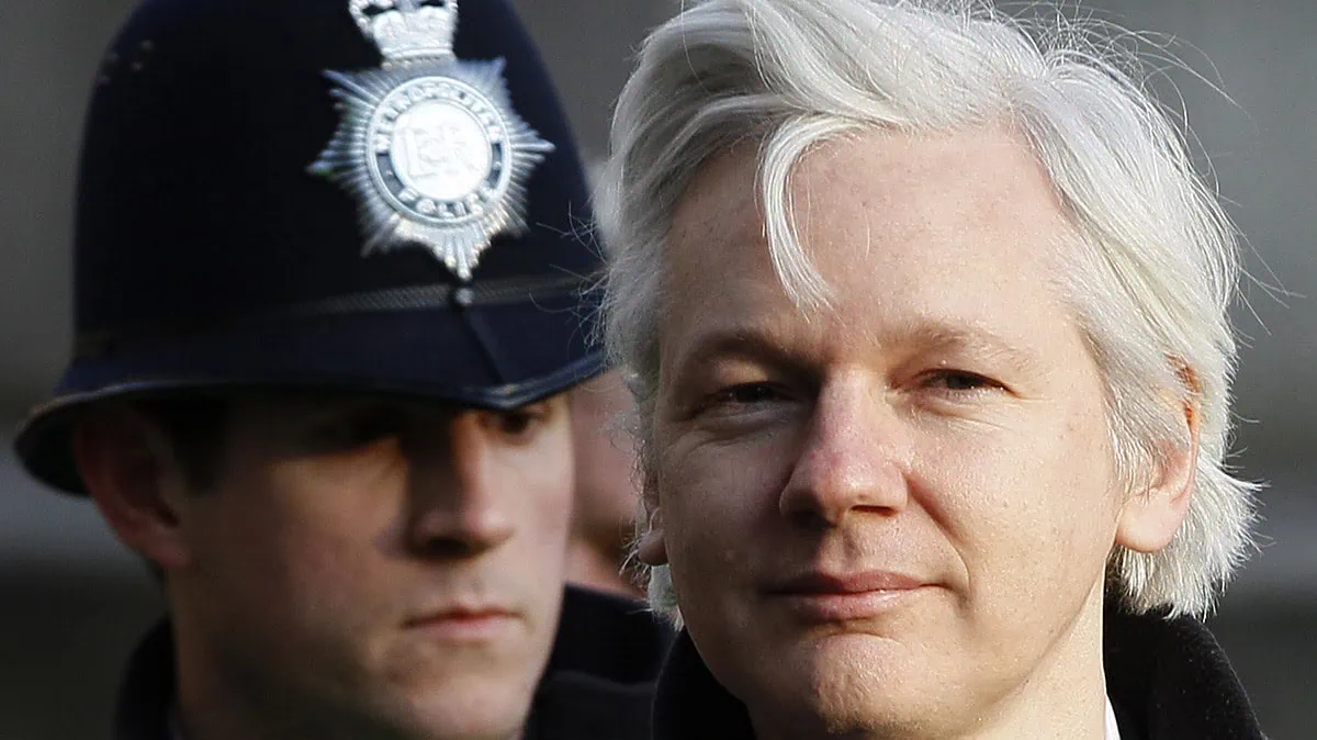 Seguridad millonaria para Assange