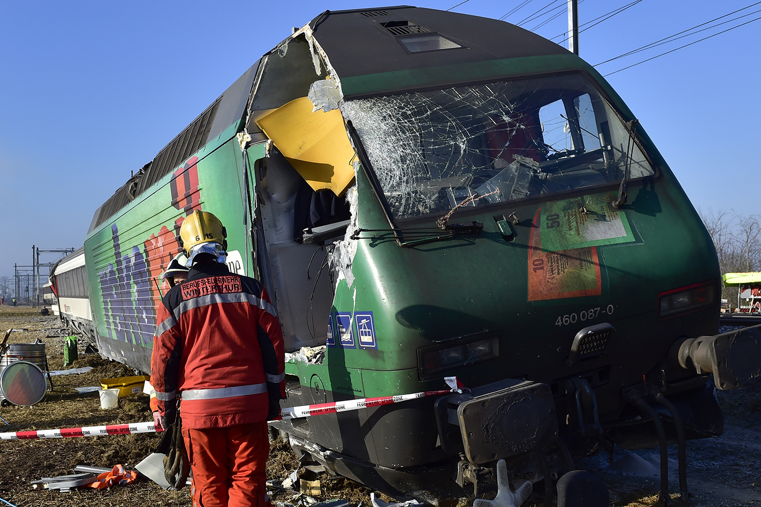 Colisión de trenes deja heridos en Zúrich