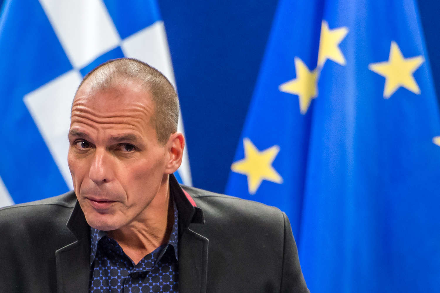 Grecia acepta a la troika sin mencionarla