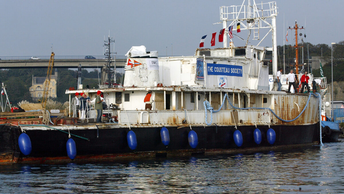 Subastan el barco de Jacques Cousteau por impagos