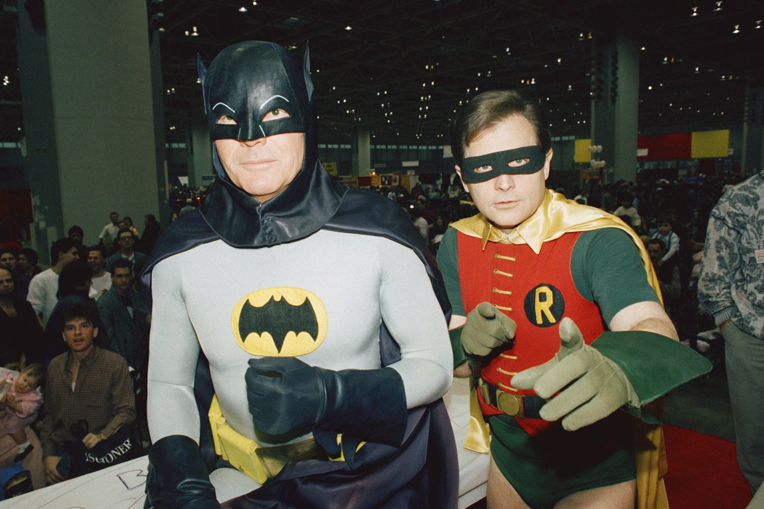 Adam West, el Batman de la década de 1960, volverá al papel