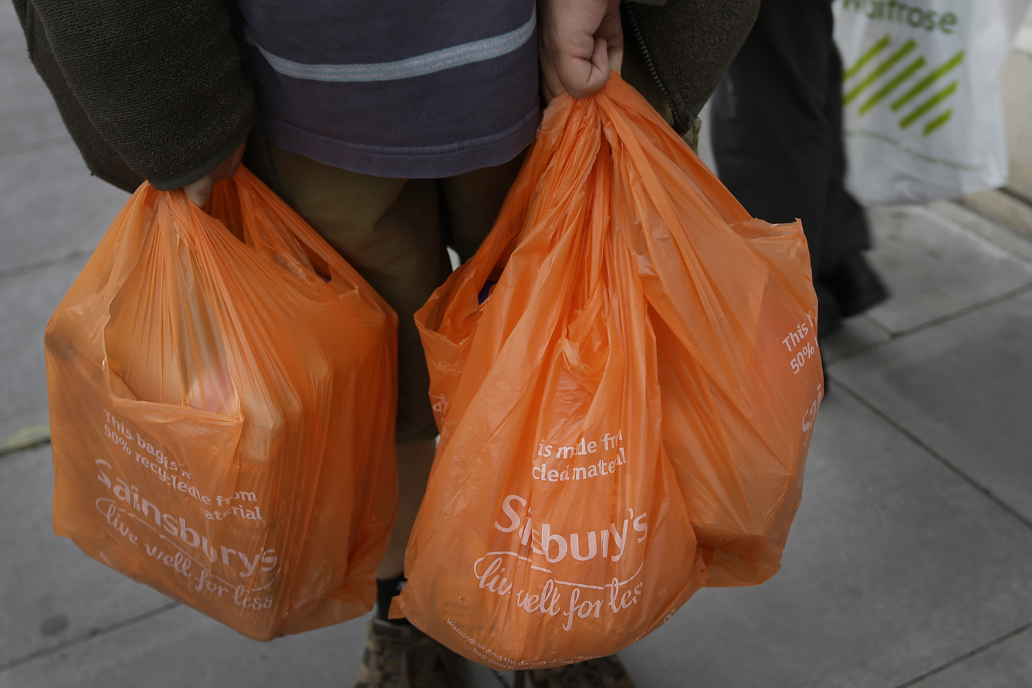 Declara la guerra a las bolsas de plástico