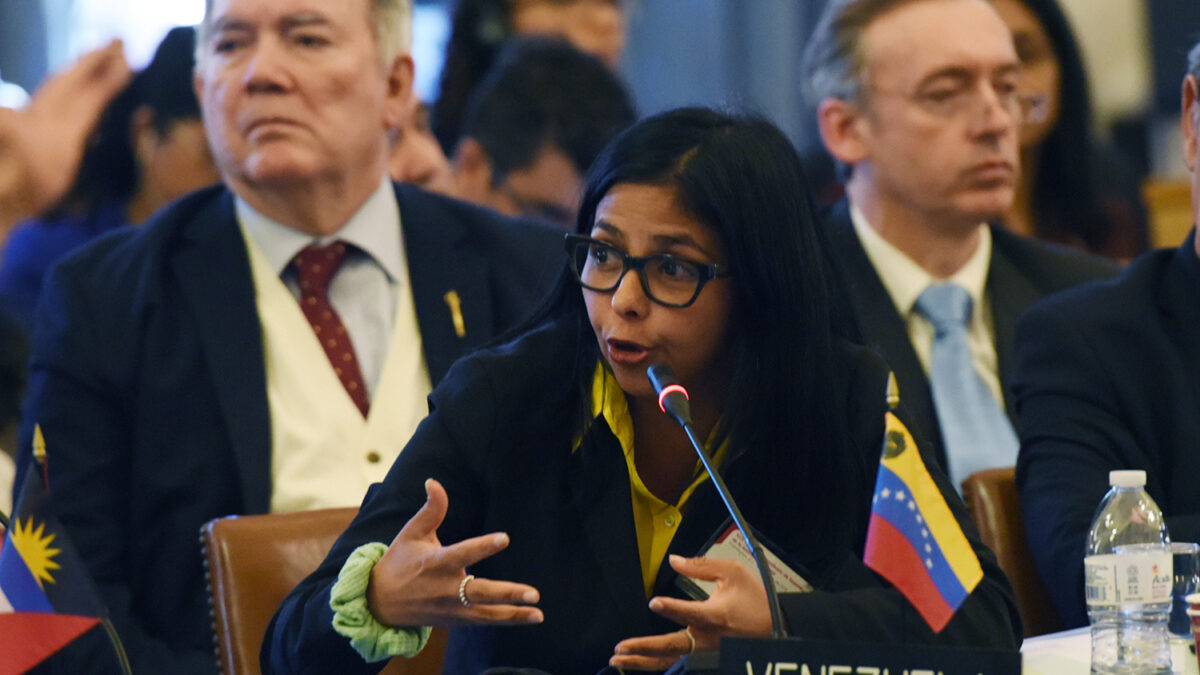 Venezuela lleva a la OEA temores sobre una intervención militar de EEU