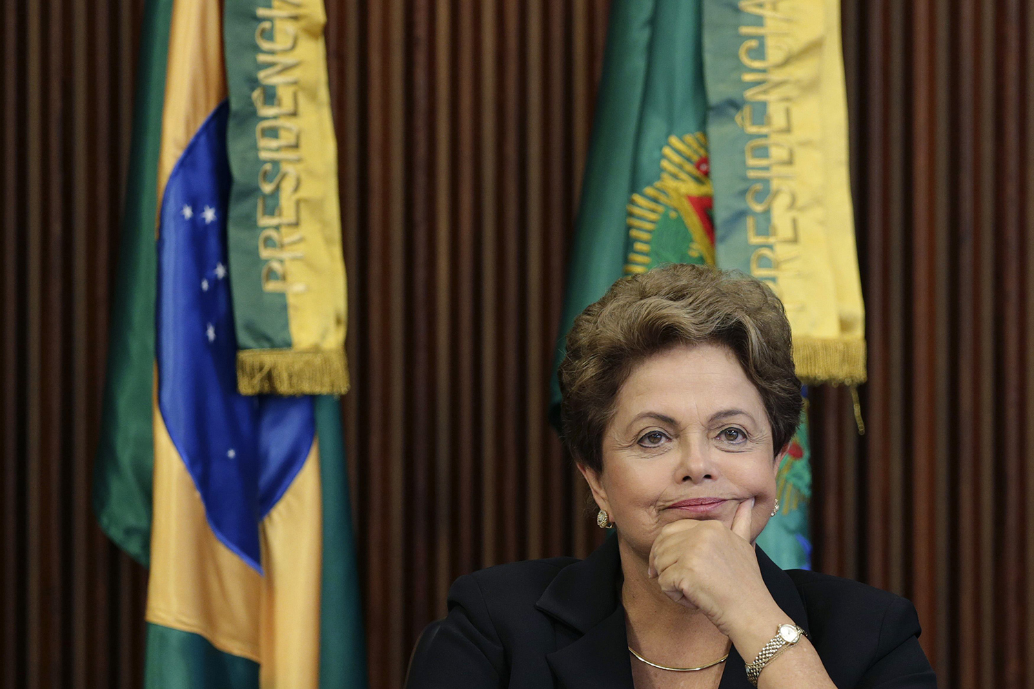 Rousseff garantiza investigación sobre Petrobras