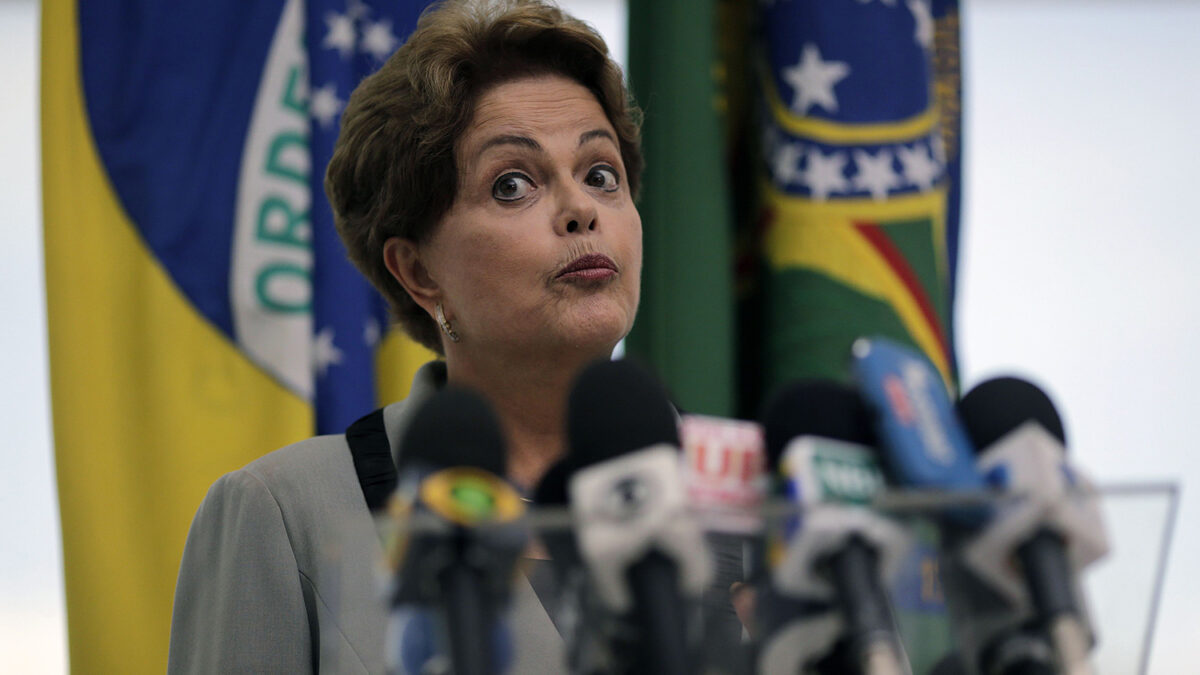 Se hunde la imagen de Dilma Rousseff