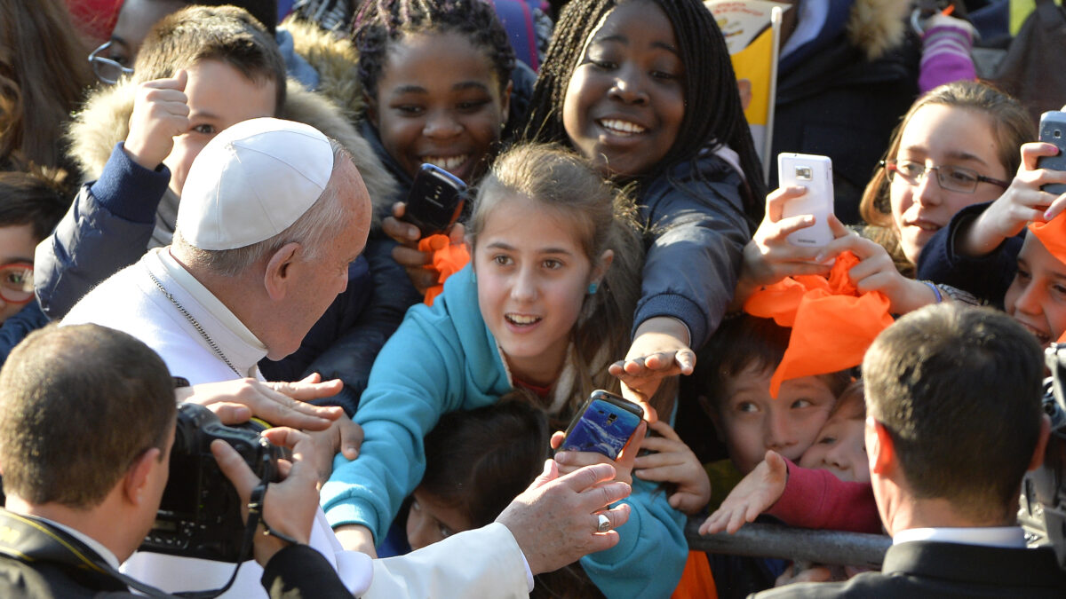 El Papa reivindica el papel de las mujeres