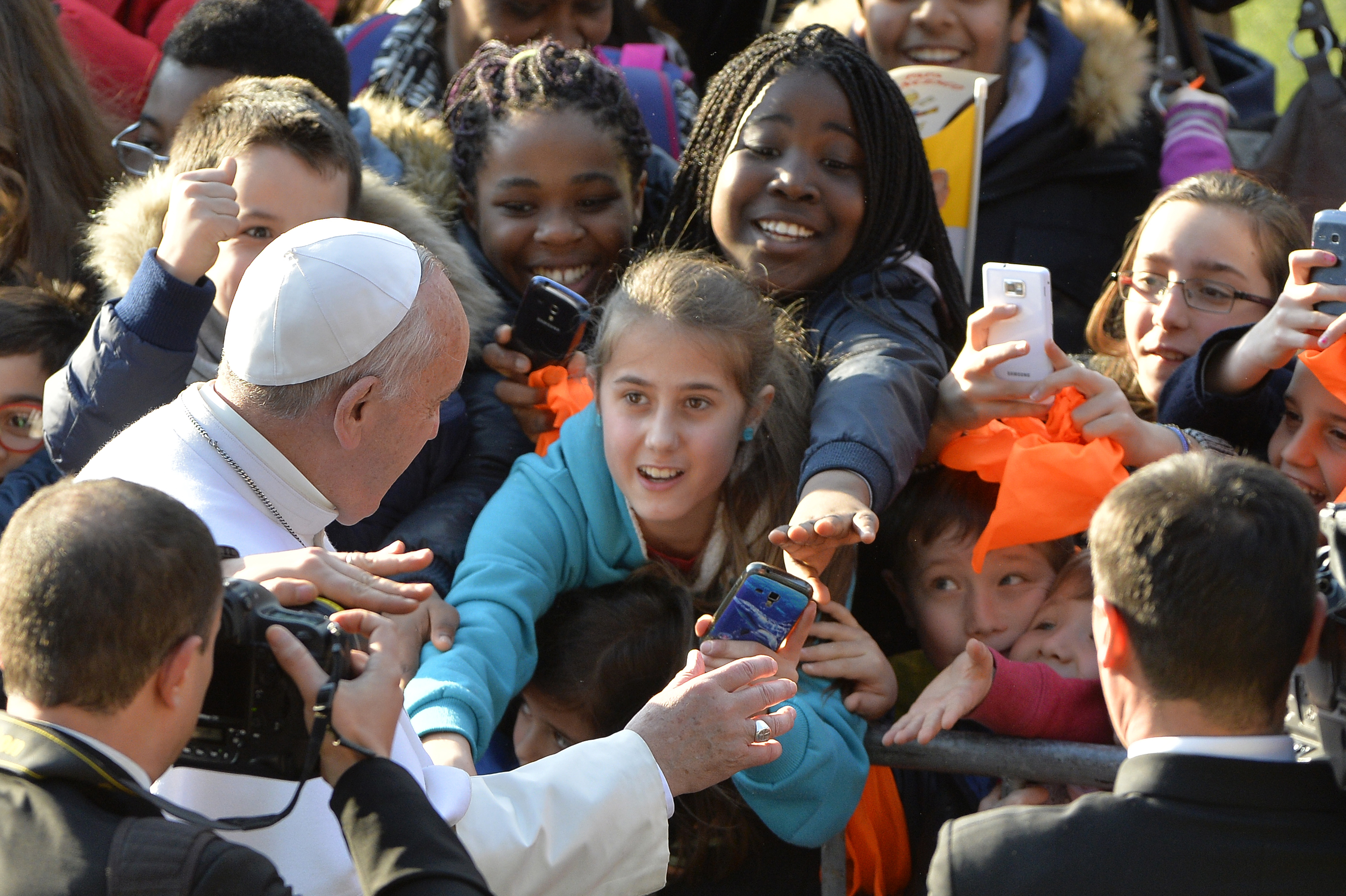 El Papa reivindica el papel de las mujeres