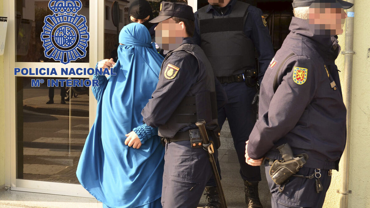 Declaran prisión para yihadistas detenidos en España