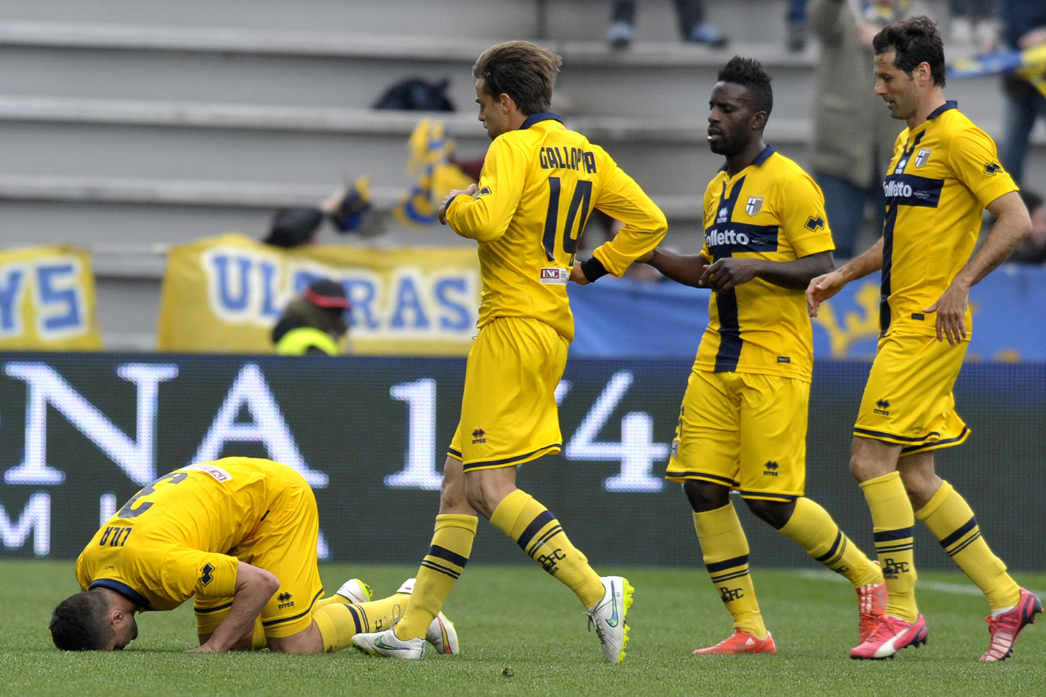 Los clubes salvan al Parma