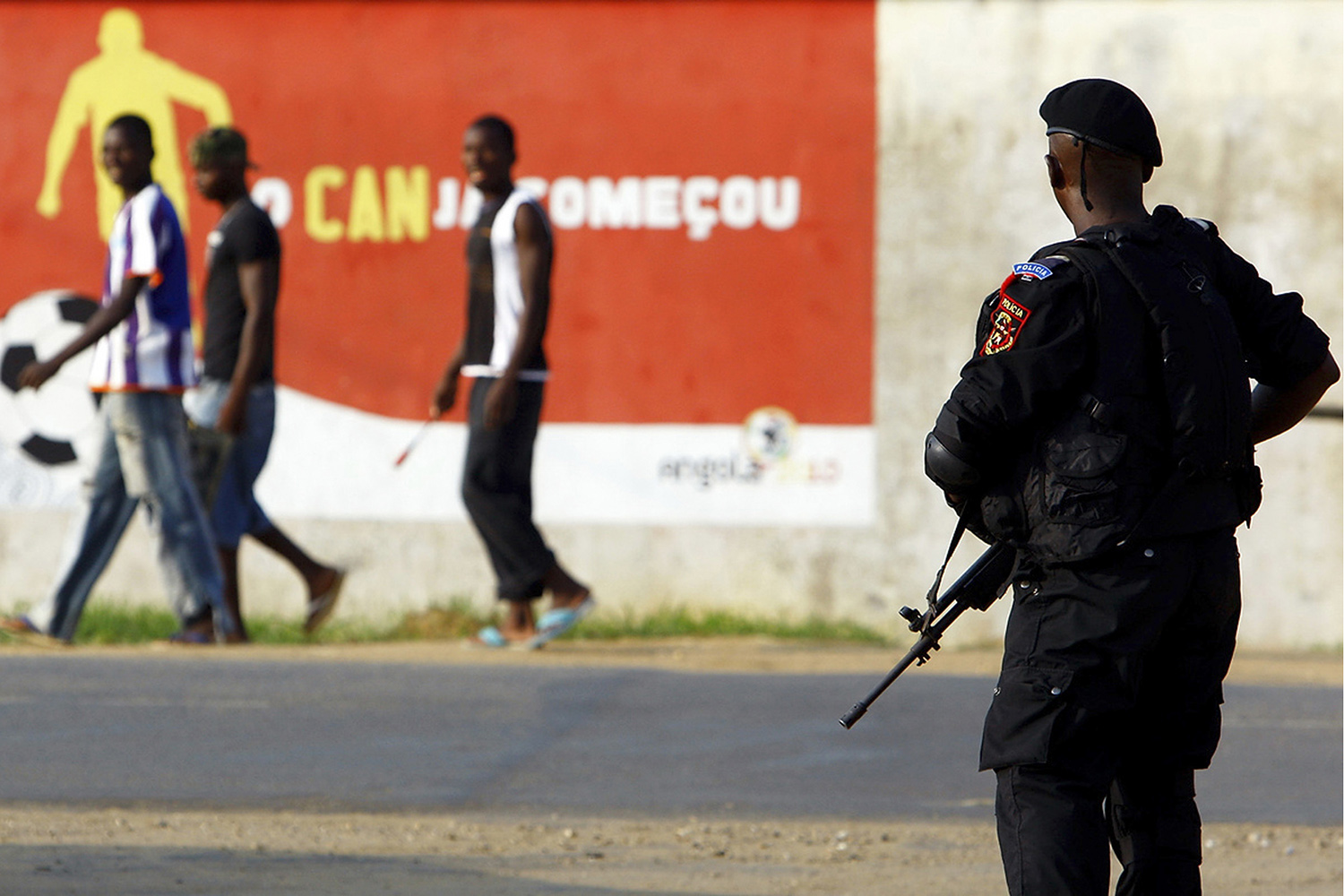 Oposición angolana denuncia masacre