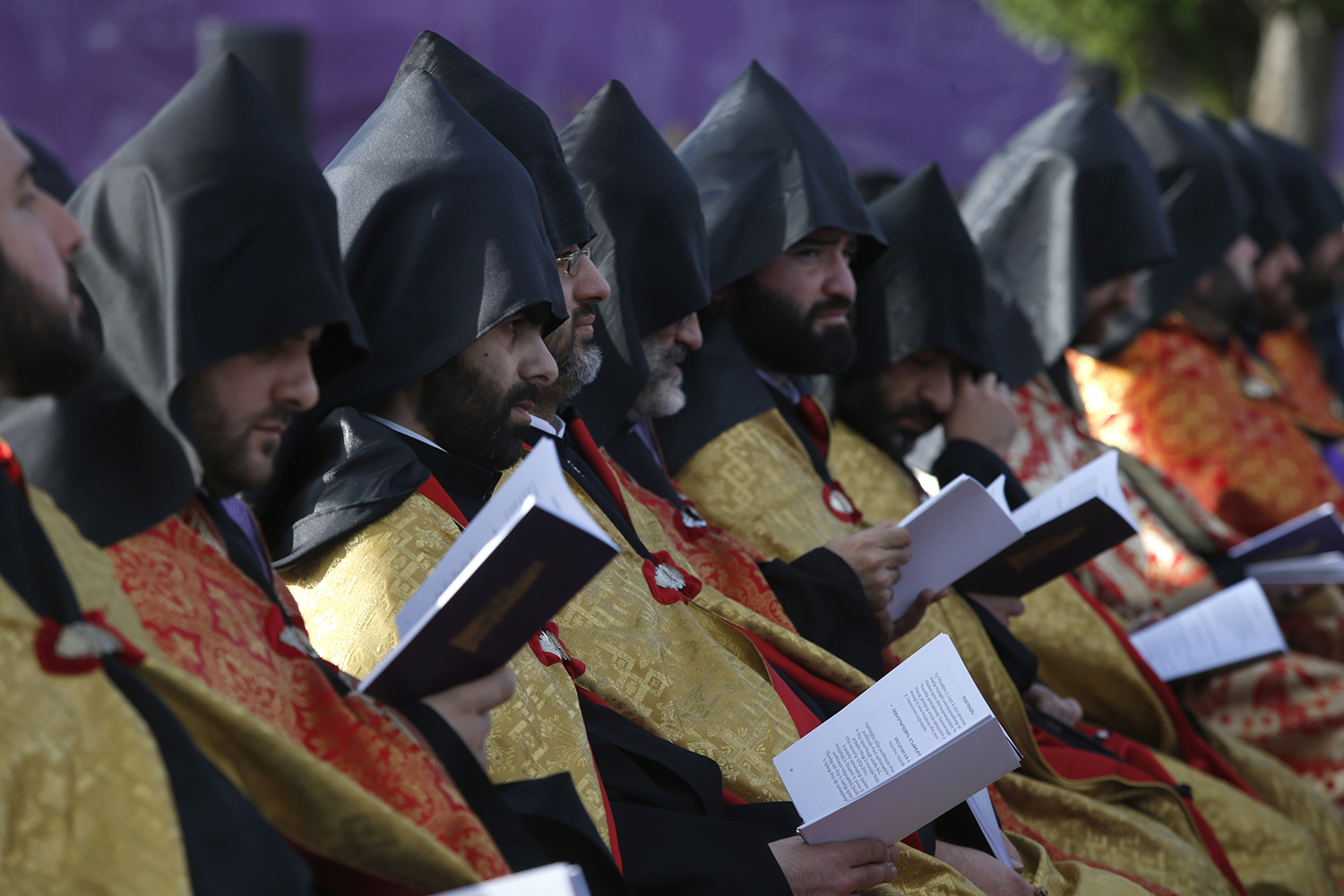 Canonizan a un millón y medio de armenios