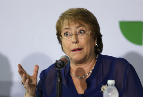 Apoyo a Bachelet cae al 37%