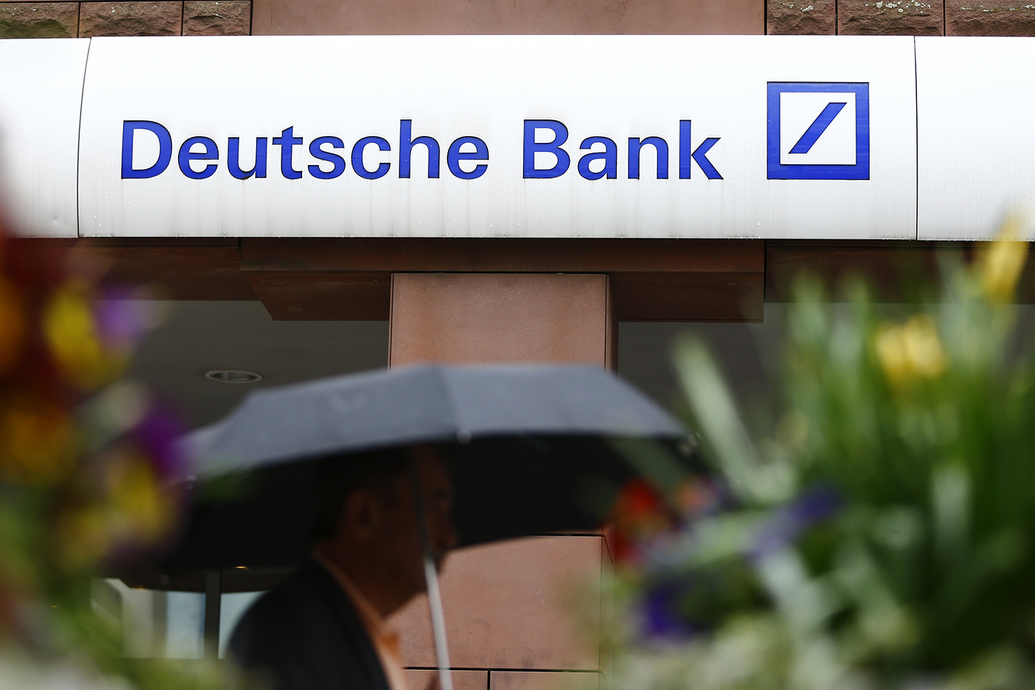 Deutsche Bank planea retirarse de hasta diez países
