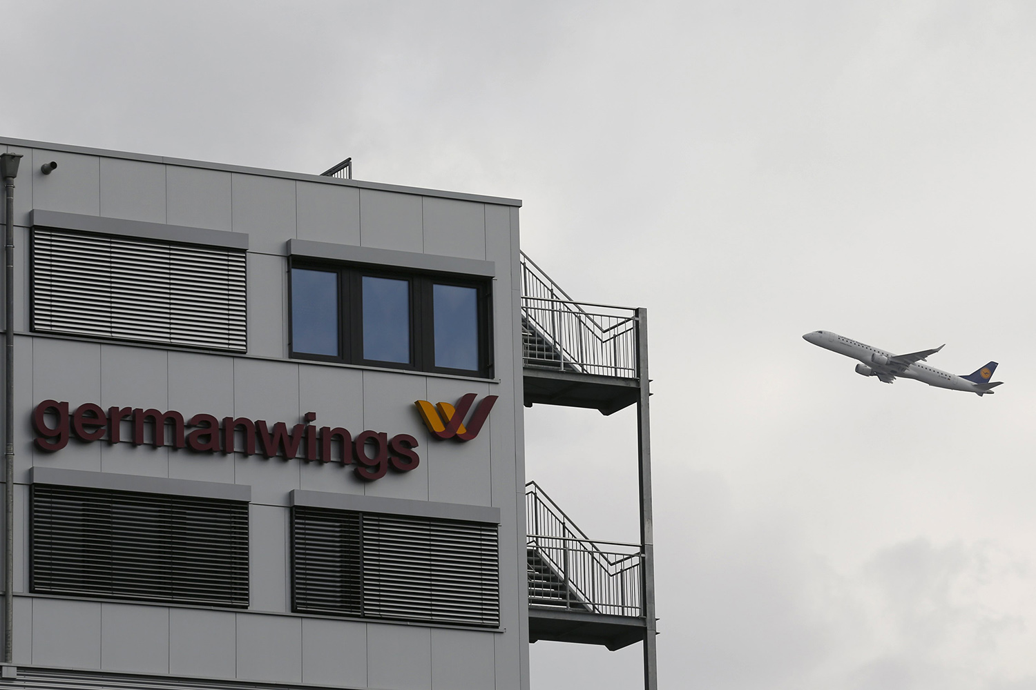 Lufthansa comienza a pagar las indemnizaciones por el accidente de Germanwings