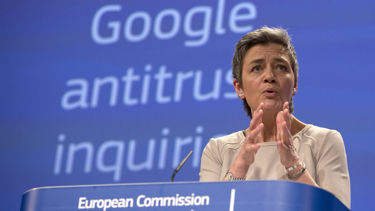 La Comisión Europea acusa a Google de abusar de su posición de dominio en el mercado