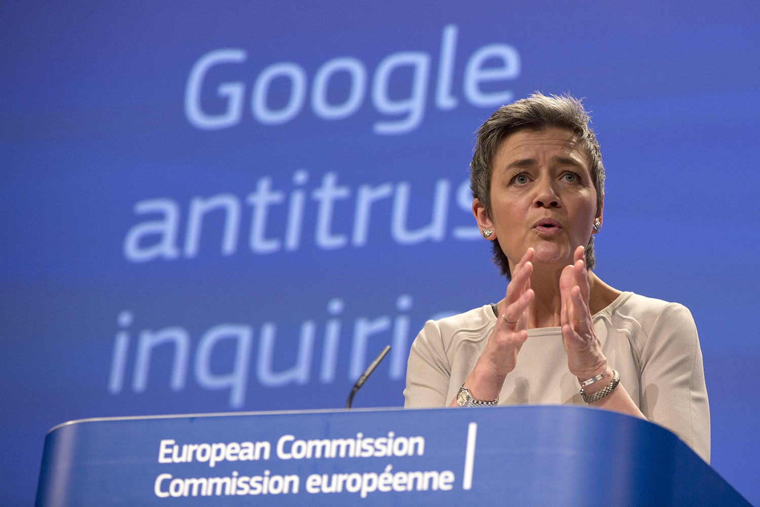 La Comisión Europea acusa a Google de abusar de su posición de dominio en el mercado