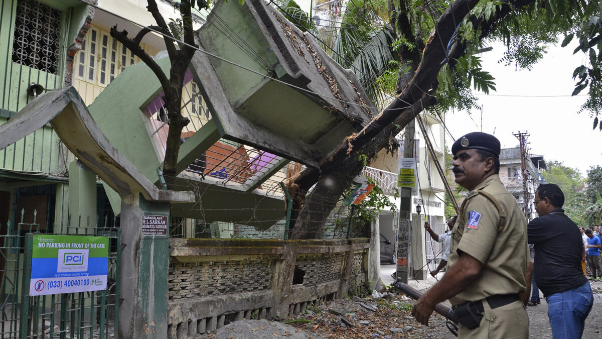 El terremoto de Nepal causa más de 50 muertos en India y 17 en el Tibet